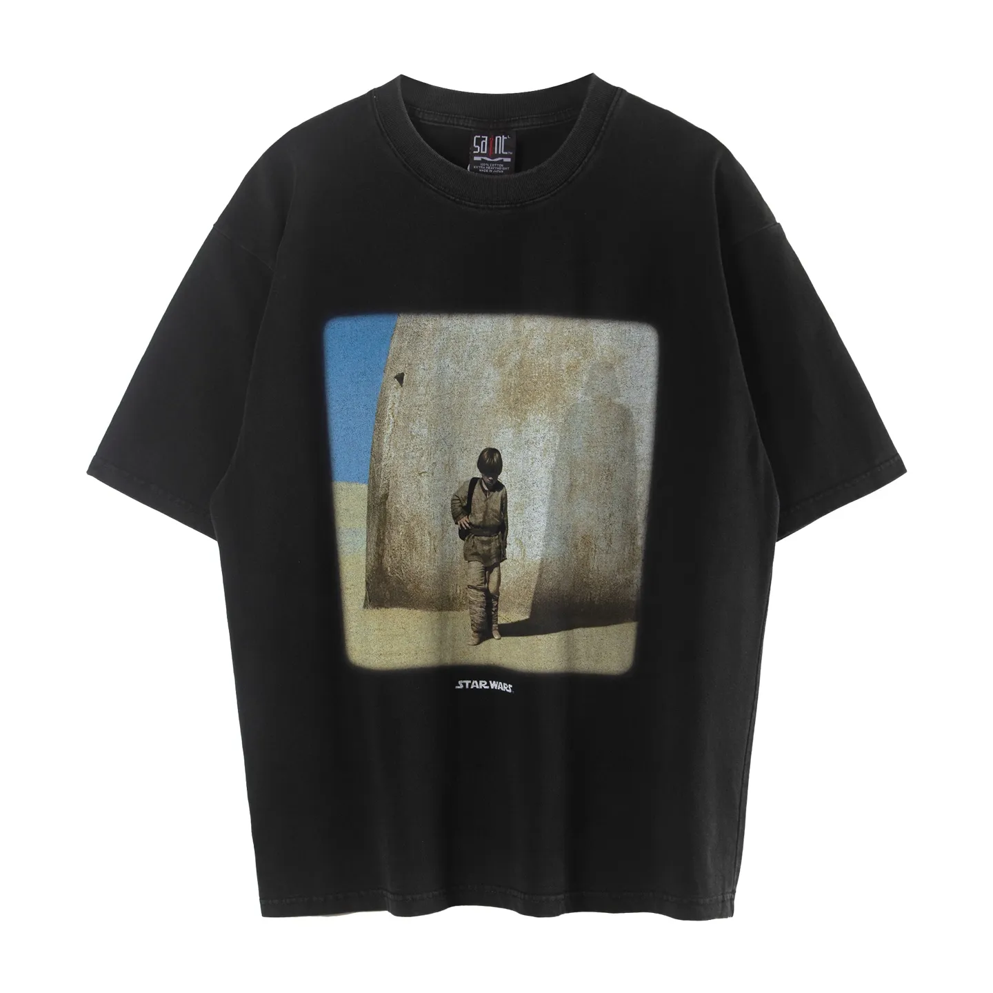 🧸Saint Michael 25SS "STAY HERE" Star Wars co-branded washed short-sleeved T-shirt trendy p136 Style number: 014-2 Size: M-XL 260g high weight pure cotton! Thick and stiff, with invincible texture and high-grade washing and distressing! Soft, retro, comfortable to wear, white ink direct injection process! Clear and breathable, non-sticky and non-cracked. Loose fit, suitable for both men and women to control as they please.